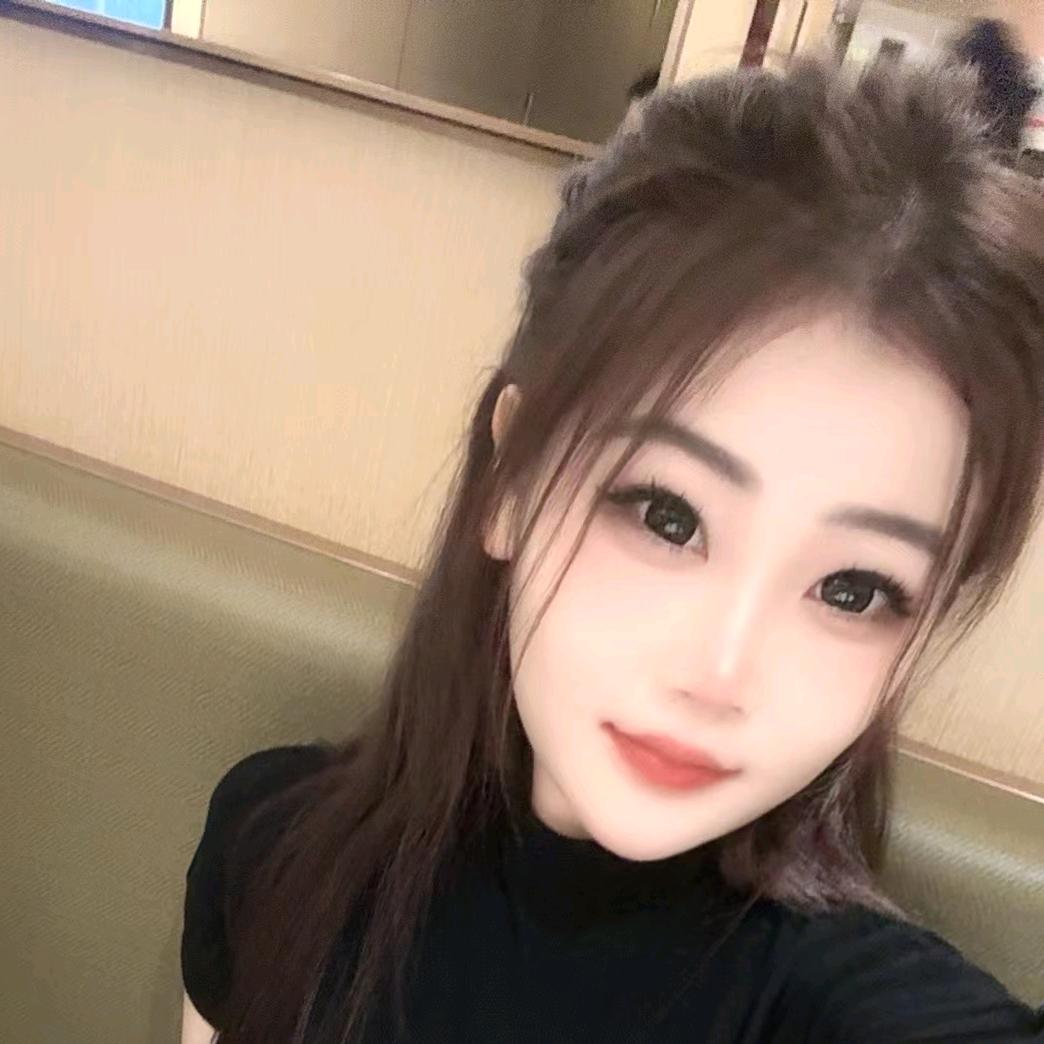 张馨月
