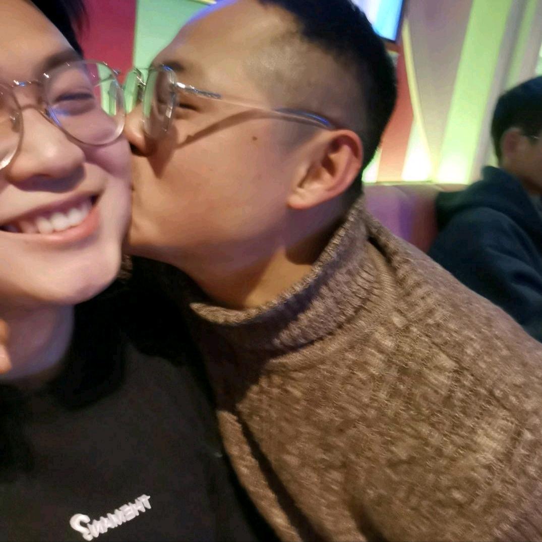 kisskiss