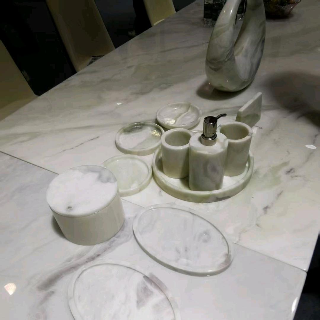 @岁月如建（吸金体质）