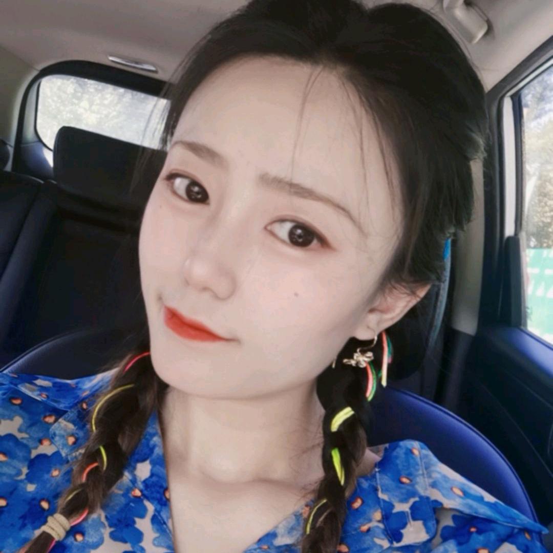 格格（上午10：50）