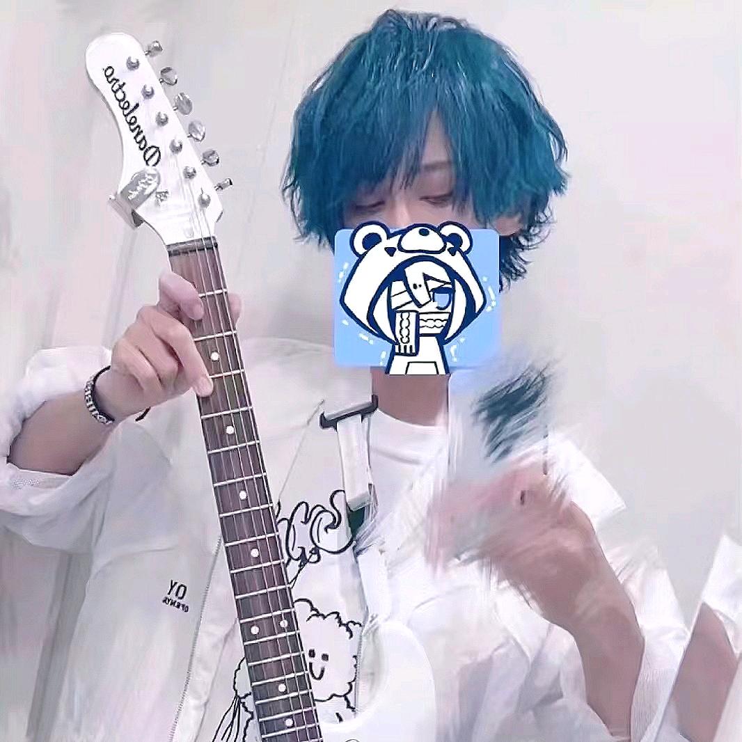 miku吃大葱💙