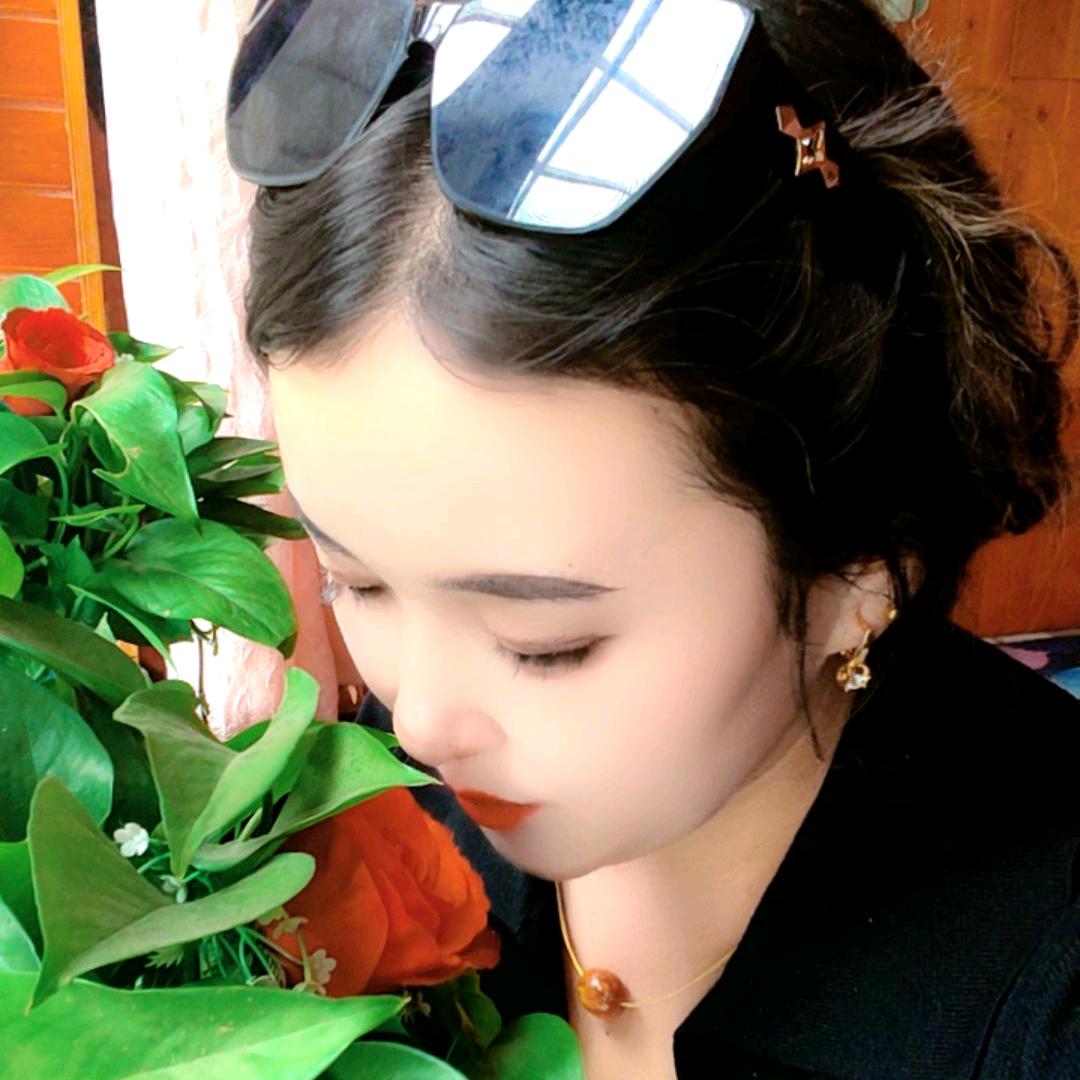 阿娜尓