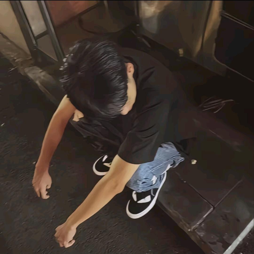 @.