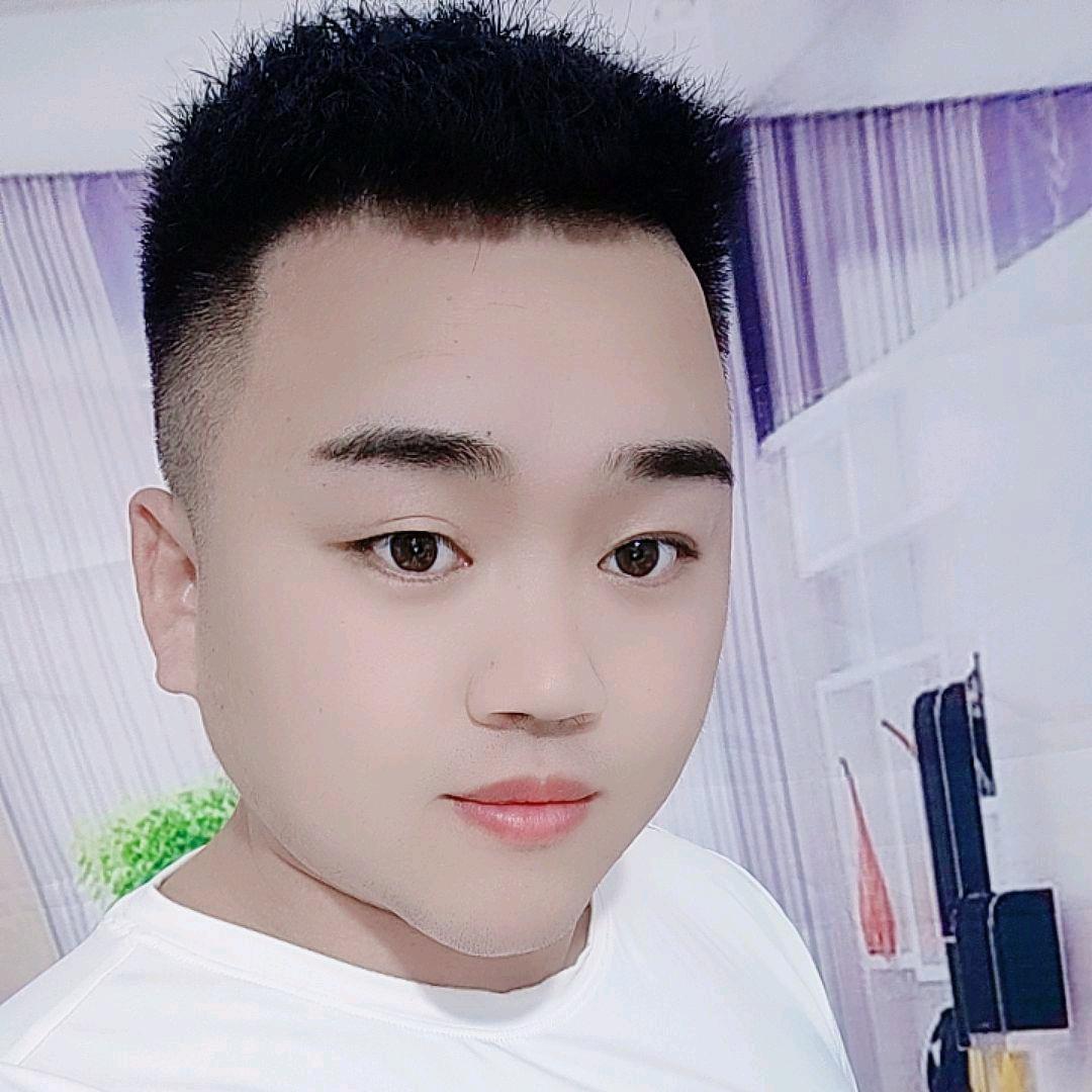 ╭(╯华华╰)╮呀