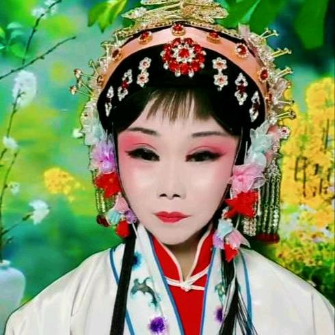 戏曲妍儿