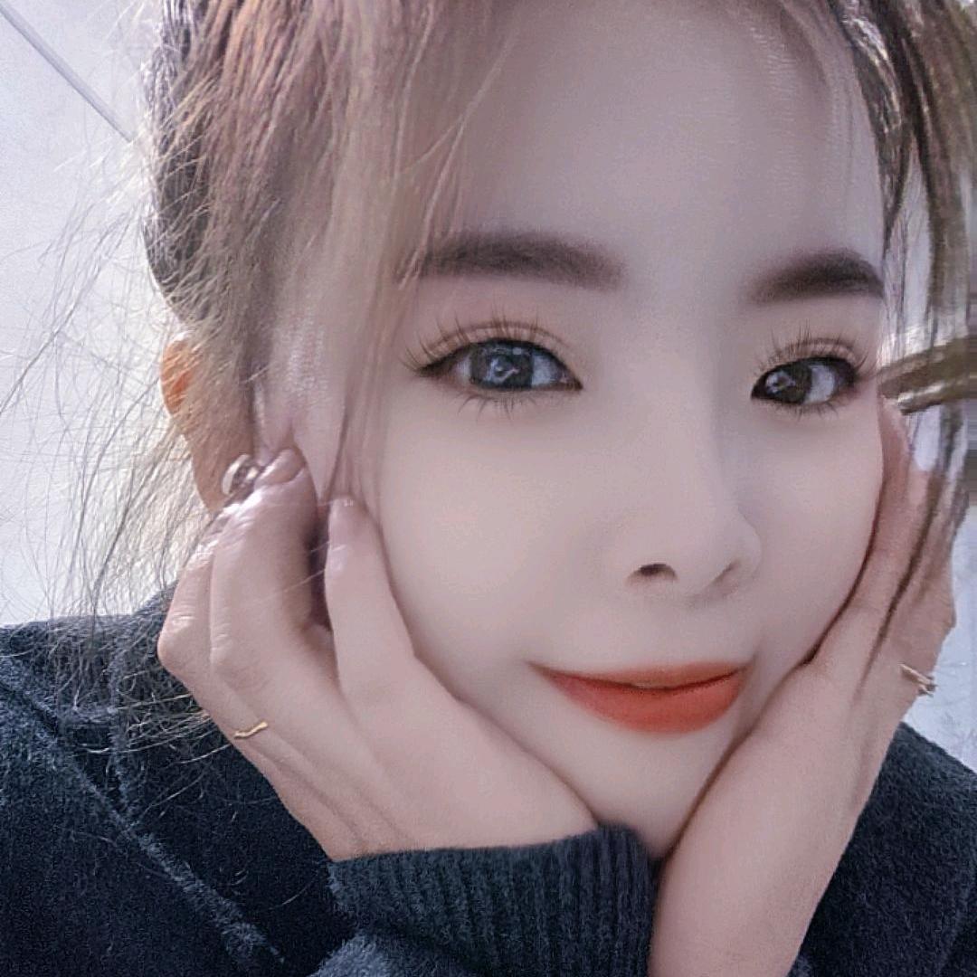 闪闪惹人爱💋🍔🎂🍦