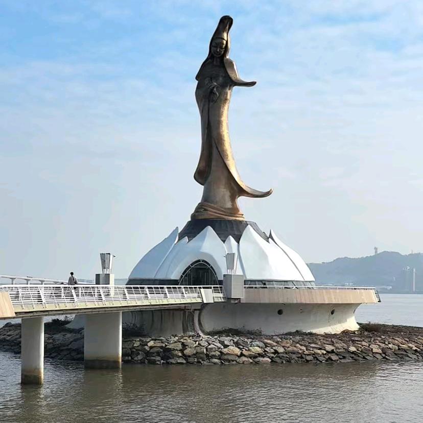 鑫辉亲民二手车