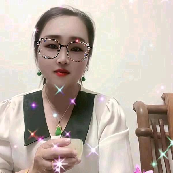 胡姐我60后。海南海口市。