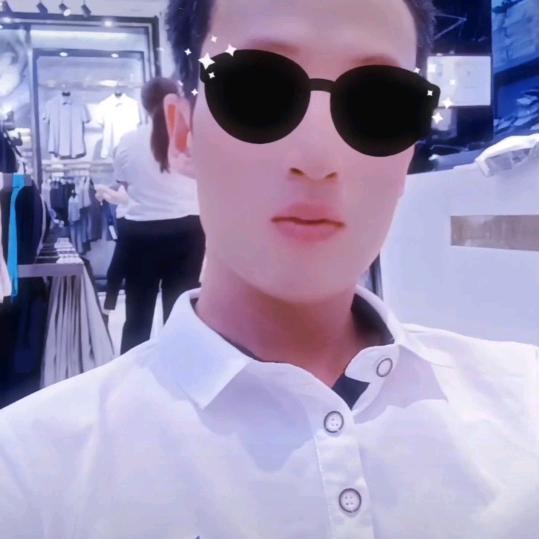 情一动，心就痛