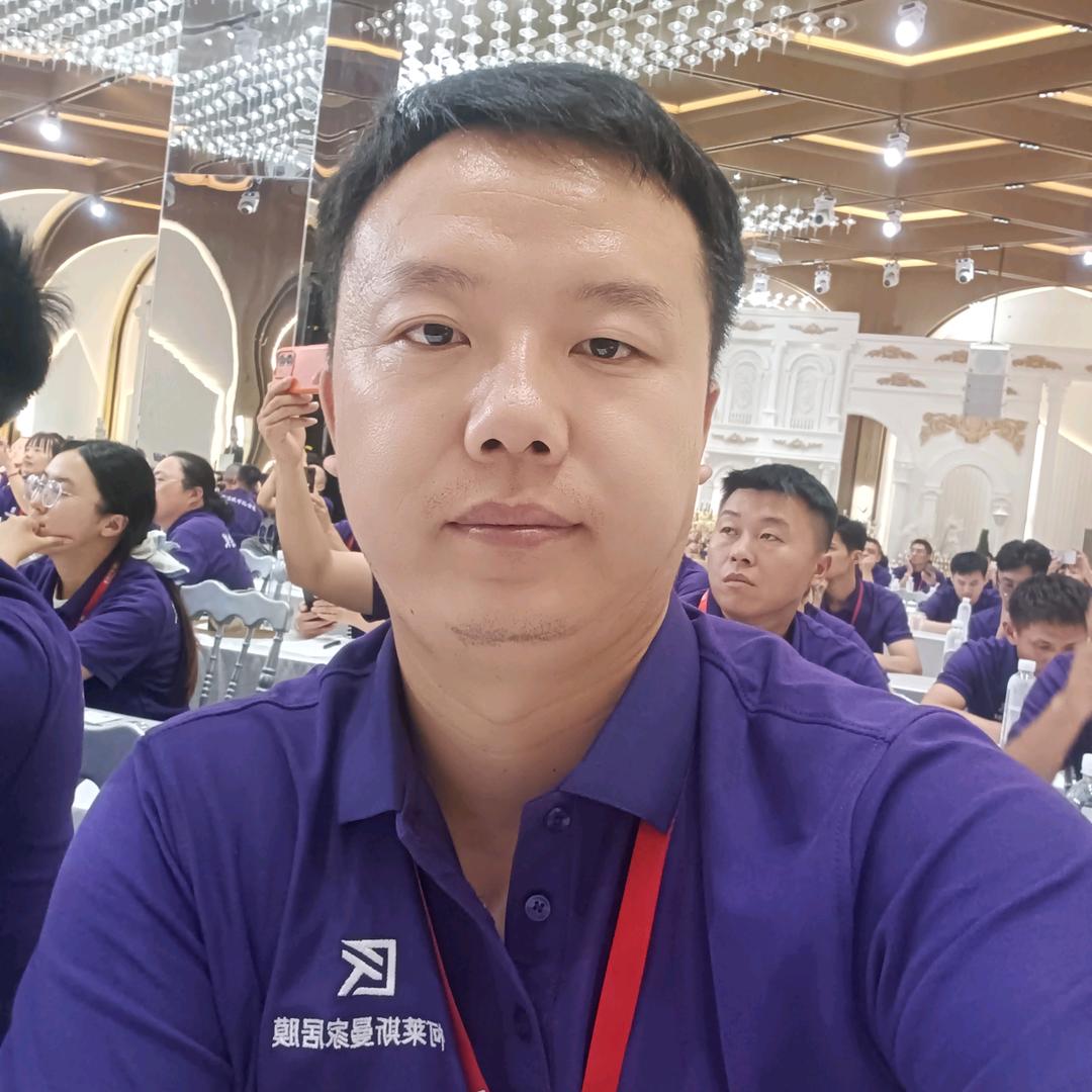 焦作柯莱斯曼家居贴膜、翻新改色刘师傅