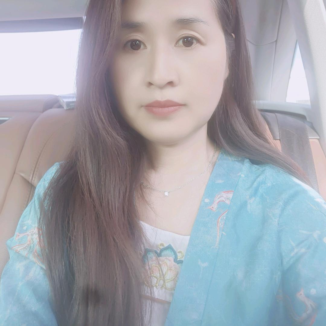 千爱服饰/定制/加工/特价直批