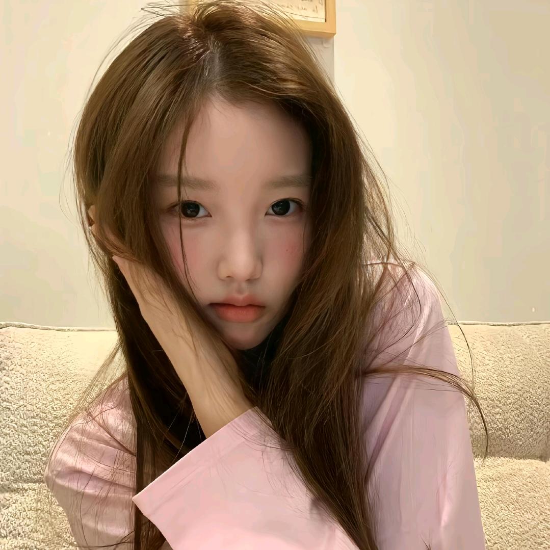 七苒（婉儿不会飞）