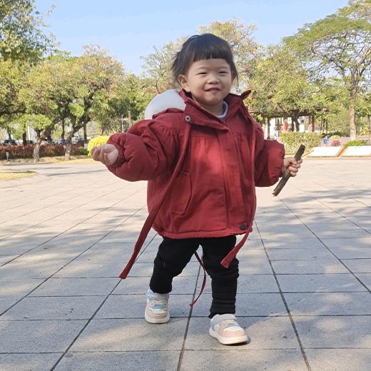 小小陈