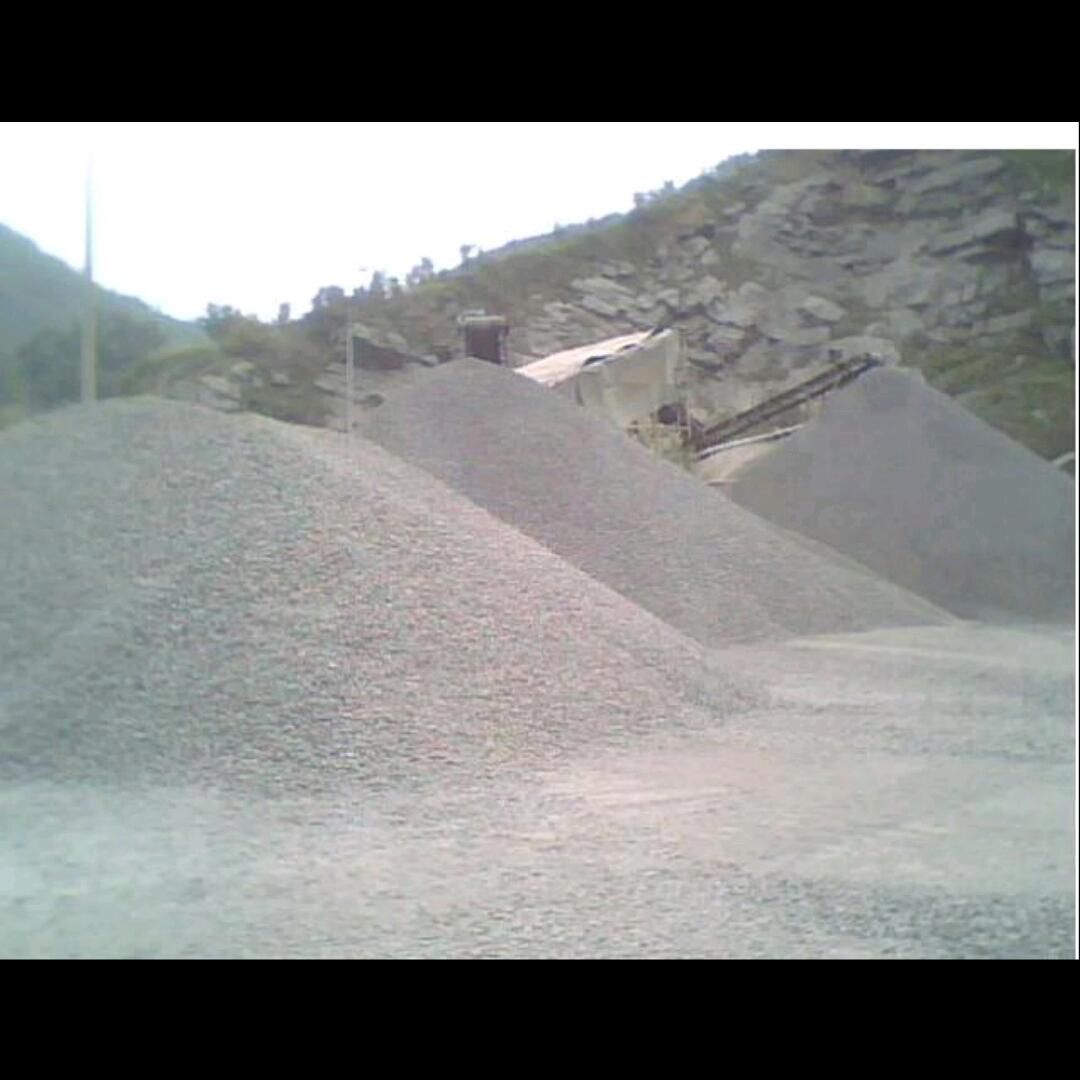 小孟爱钓鱼（砂石销售运输）