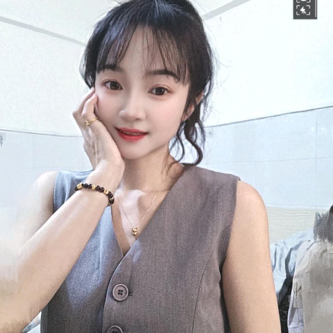 雲儿♥