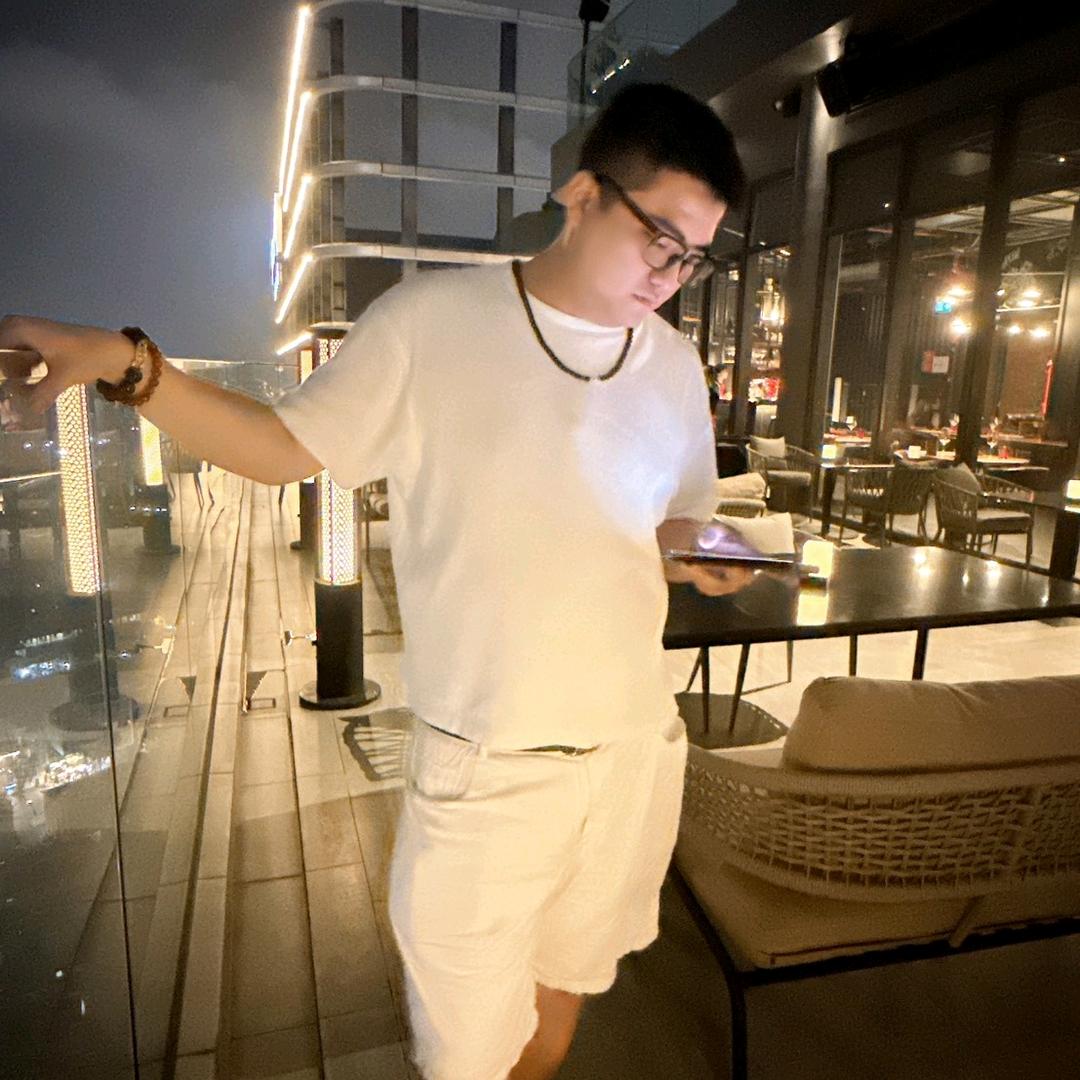 曹大谷（夜生活）