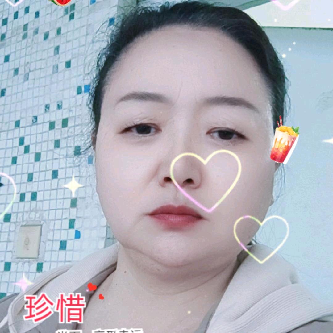 徐英