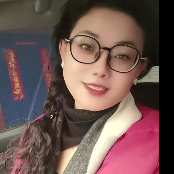 舒城挂车菊姐（驻车空调锂电池厂家直销）