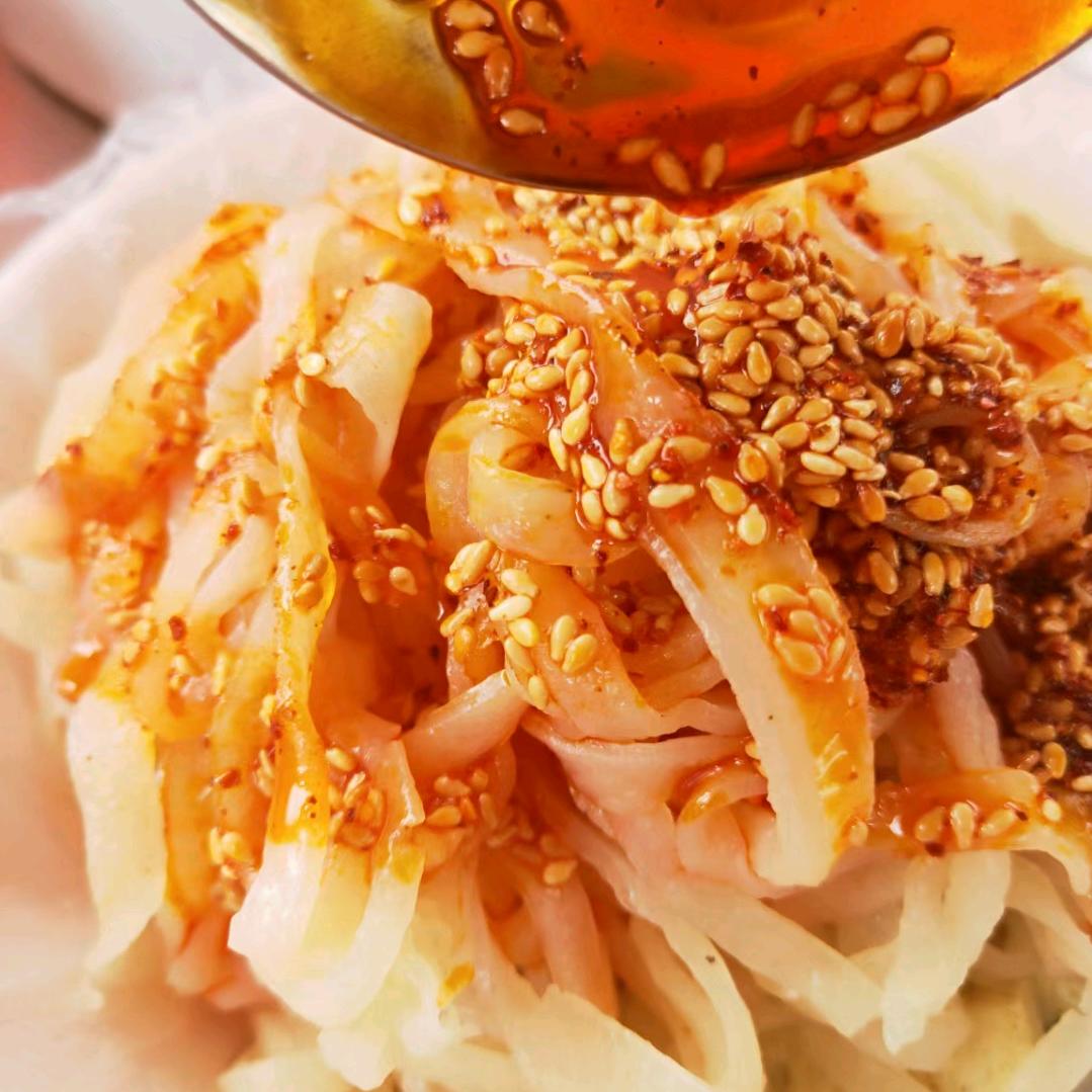 林七王通擀面皮（招学徒）