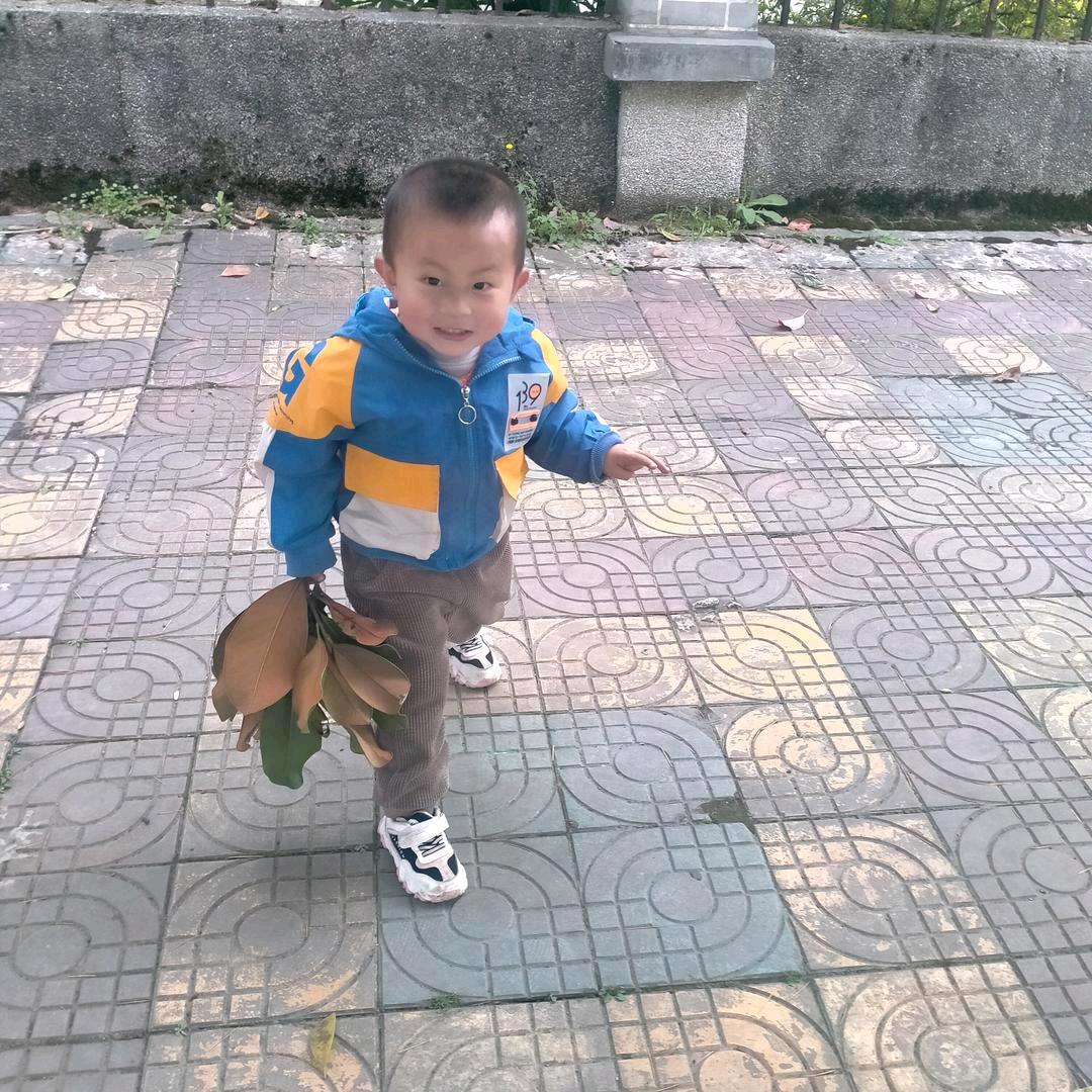 开开心心每一天😇