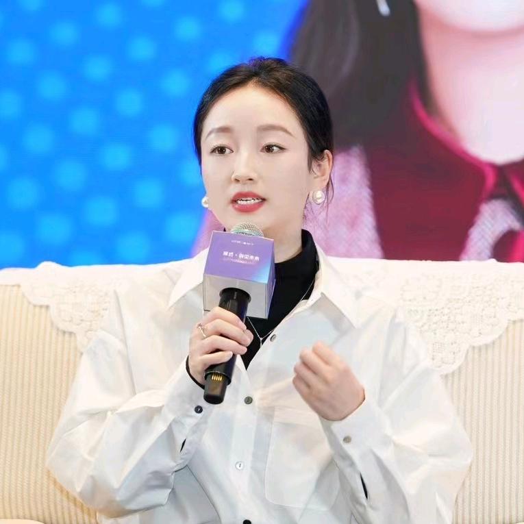 婚创黄月老师泽优咨询