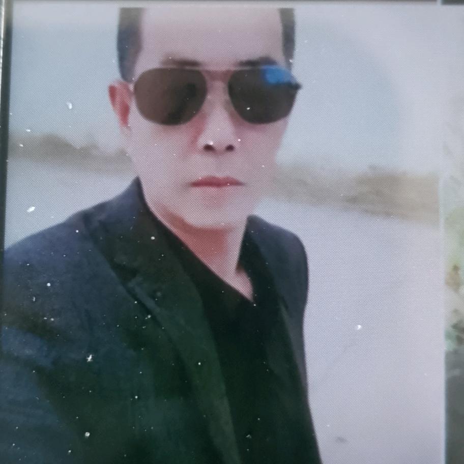 潇伟