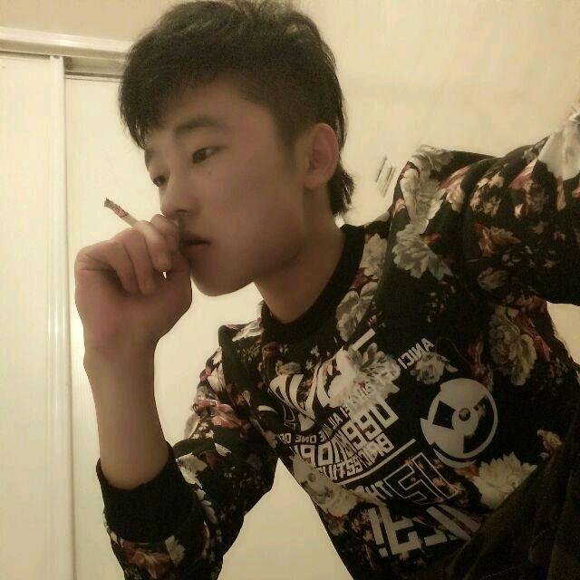张志成