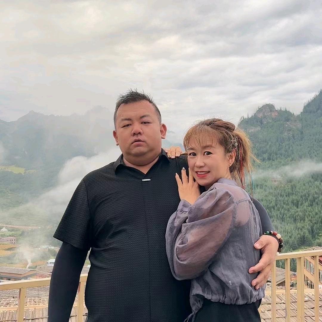 乌达闫氏宝哥