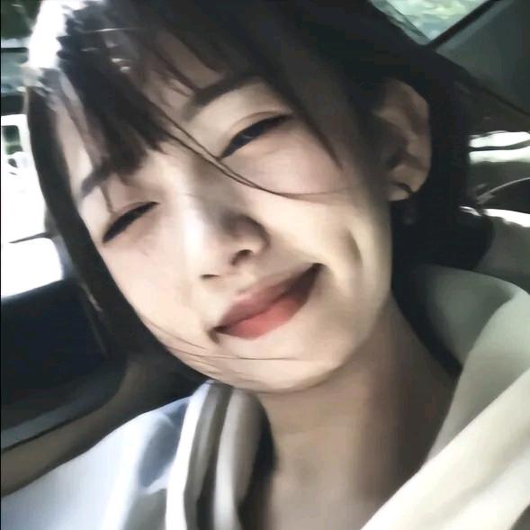 贵财小小婷学姐