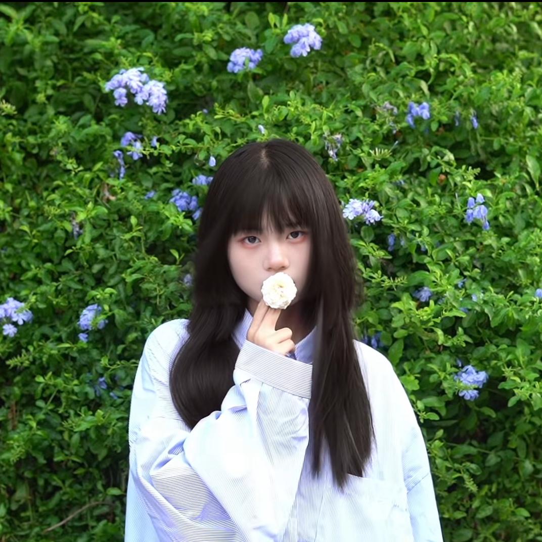 想不出名字的...