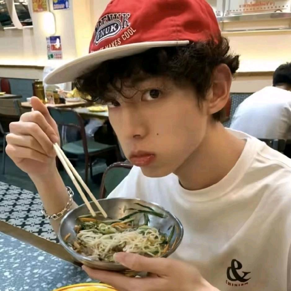 宇宙无敌超级暴龙战士