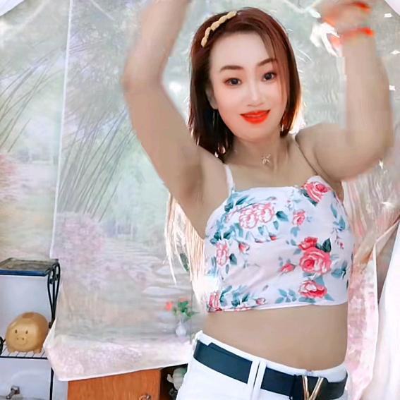 AA小梅