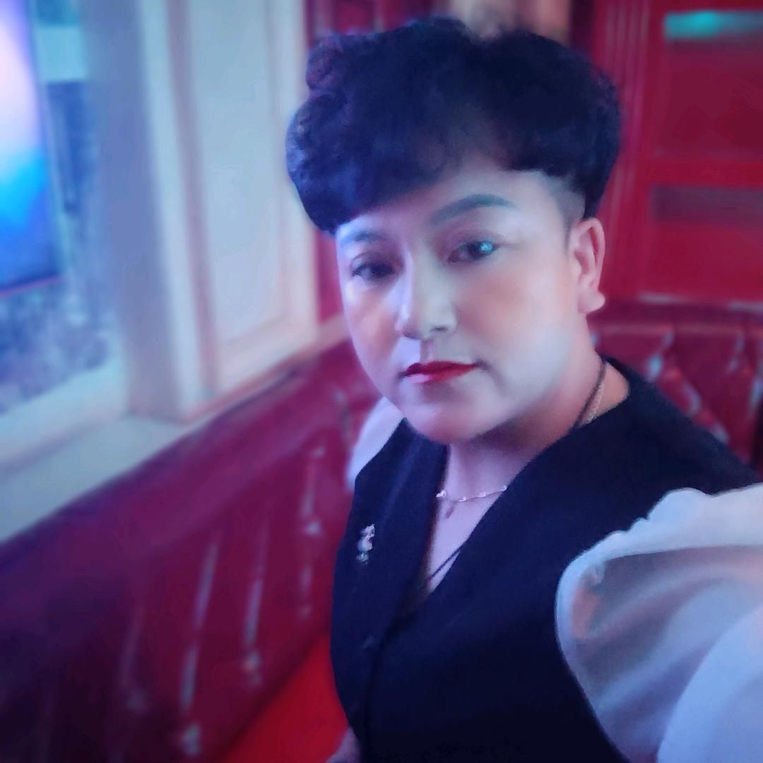 秀辉