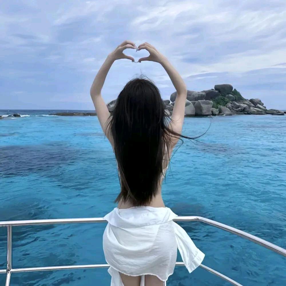 小渔儿.     💭