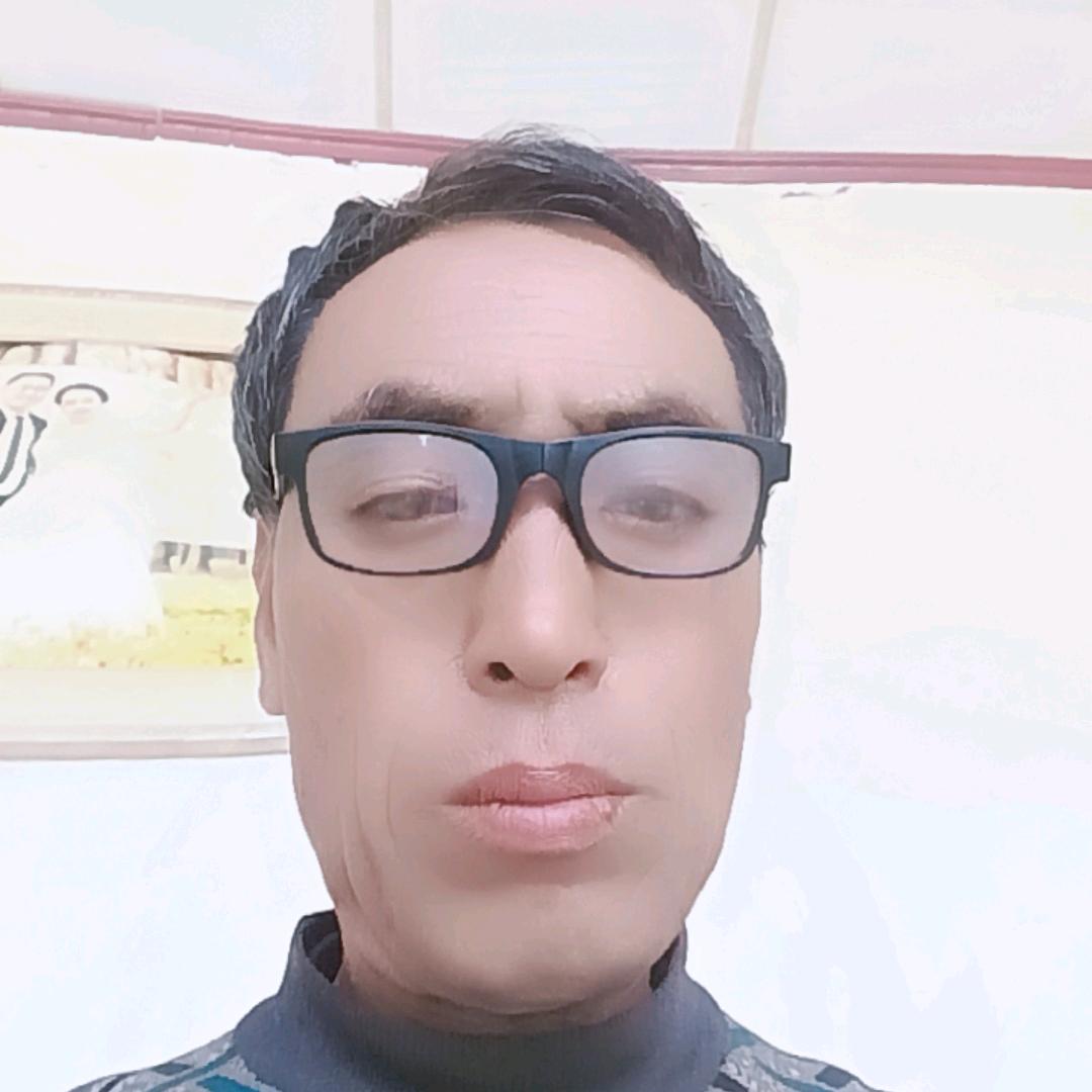 红心哥❤❤❤❤