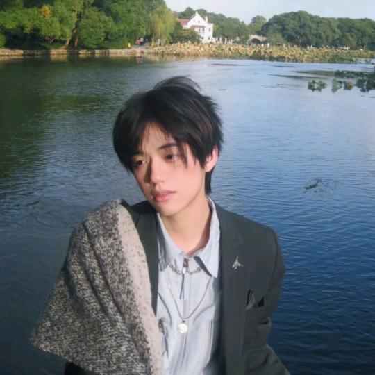 留青云