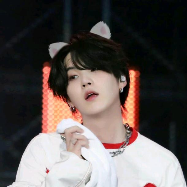 𝑺𝒖𝒕𝒉^𝑽