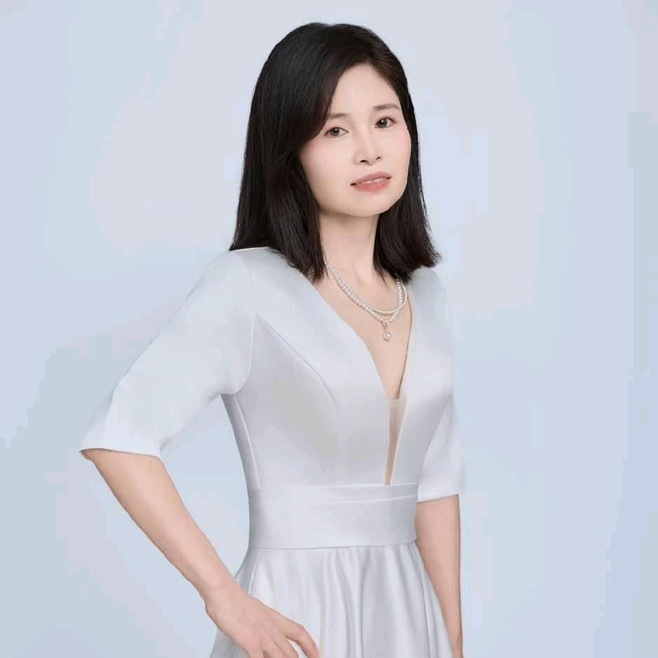 身高管理师～虹虹