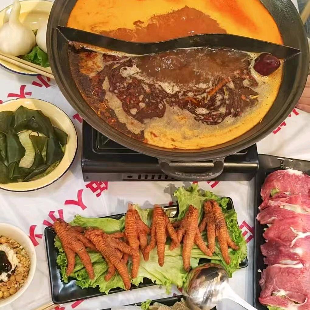 清真.仨伍人地摊小火锅（敦煌店）