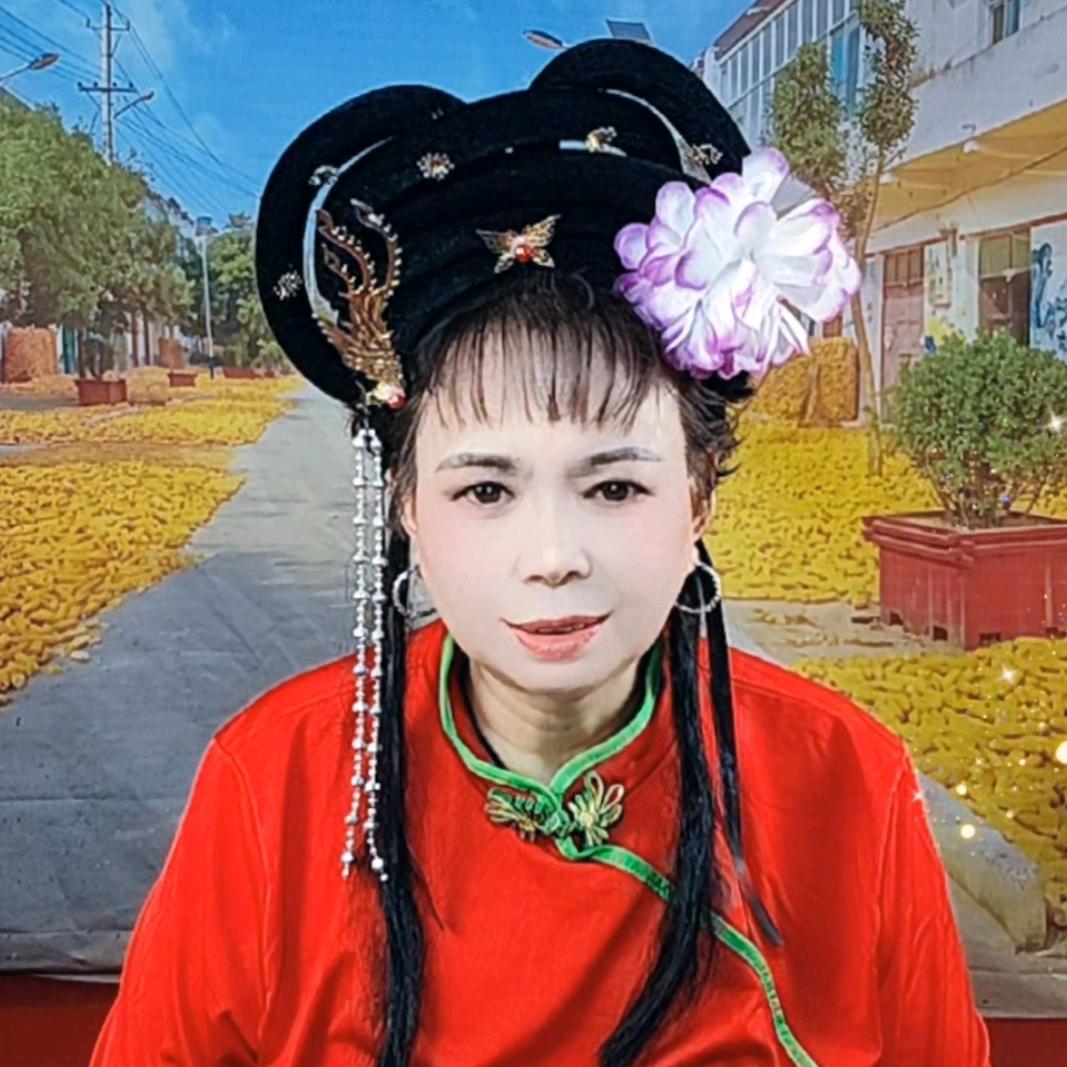 吕姐（师傅女总裁）