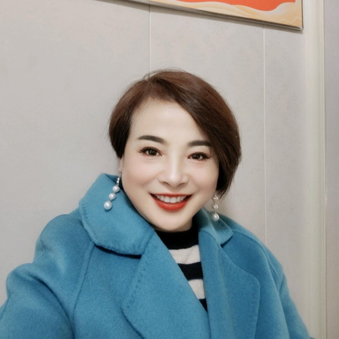 红姐：代理《盛世凤凰》纯粮酒