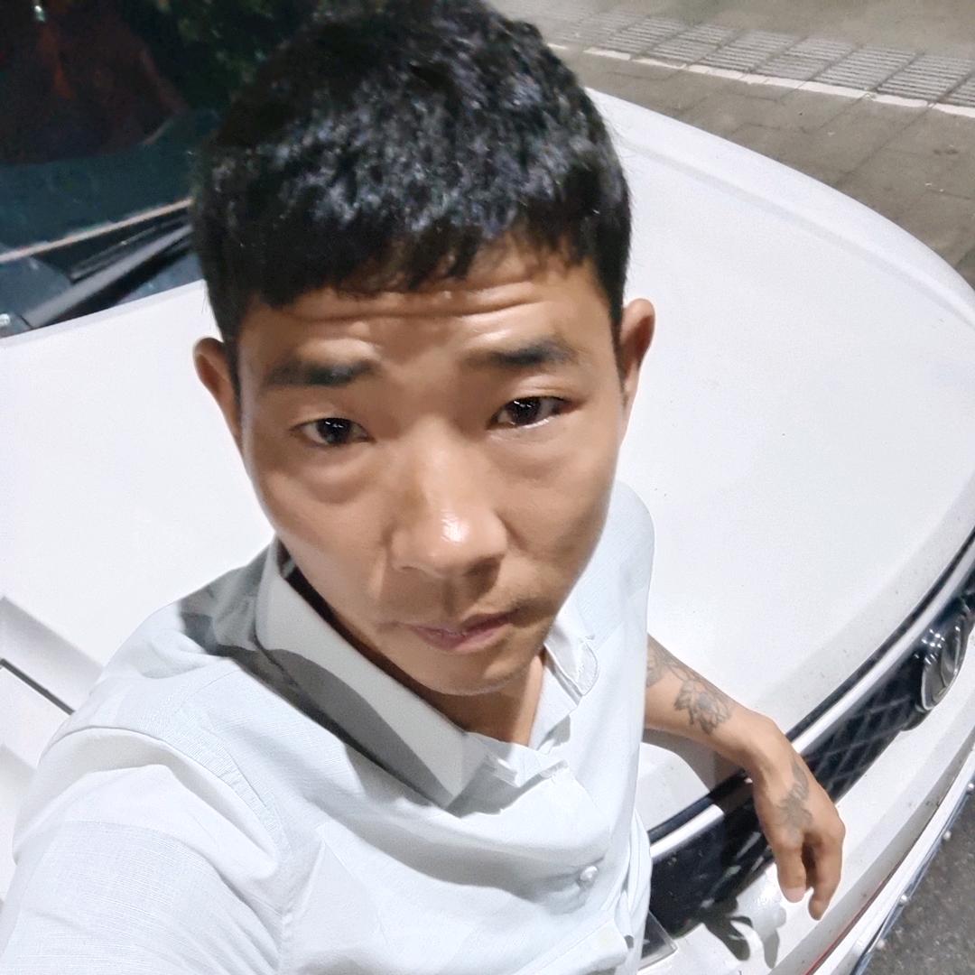 a陈杰＞＜来自云南一个宝的爸