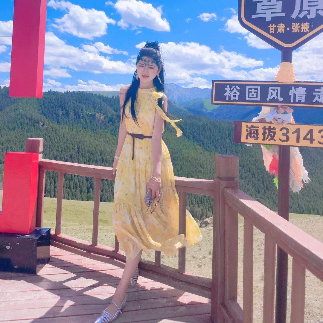 瓷砖西施