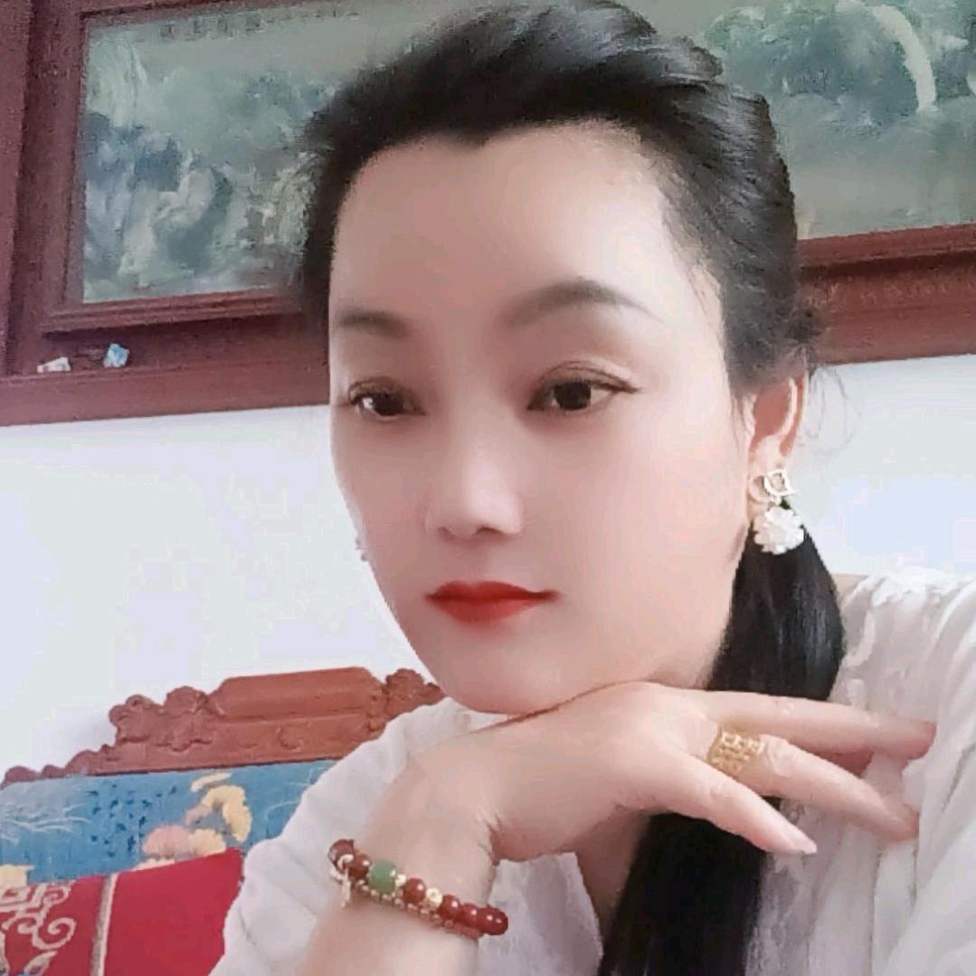 AAa༺๑꧁🍁秀秀姐꧂๑༻