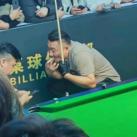 璐哥🎱球球🎱