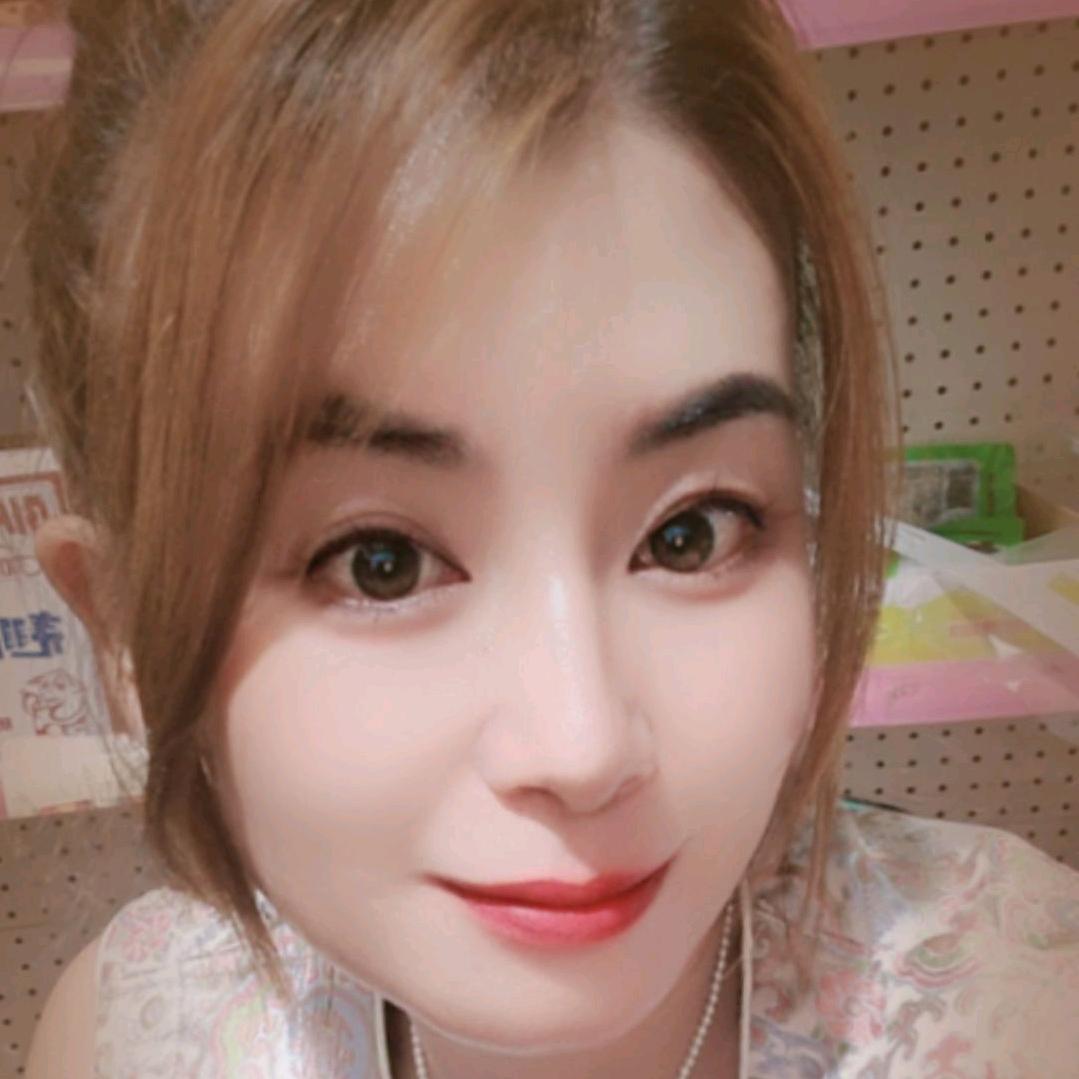 英子