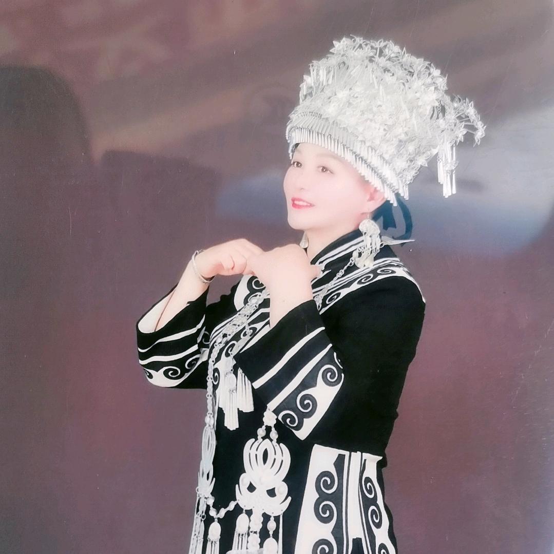 兴义市易兰商贸有限公司