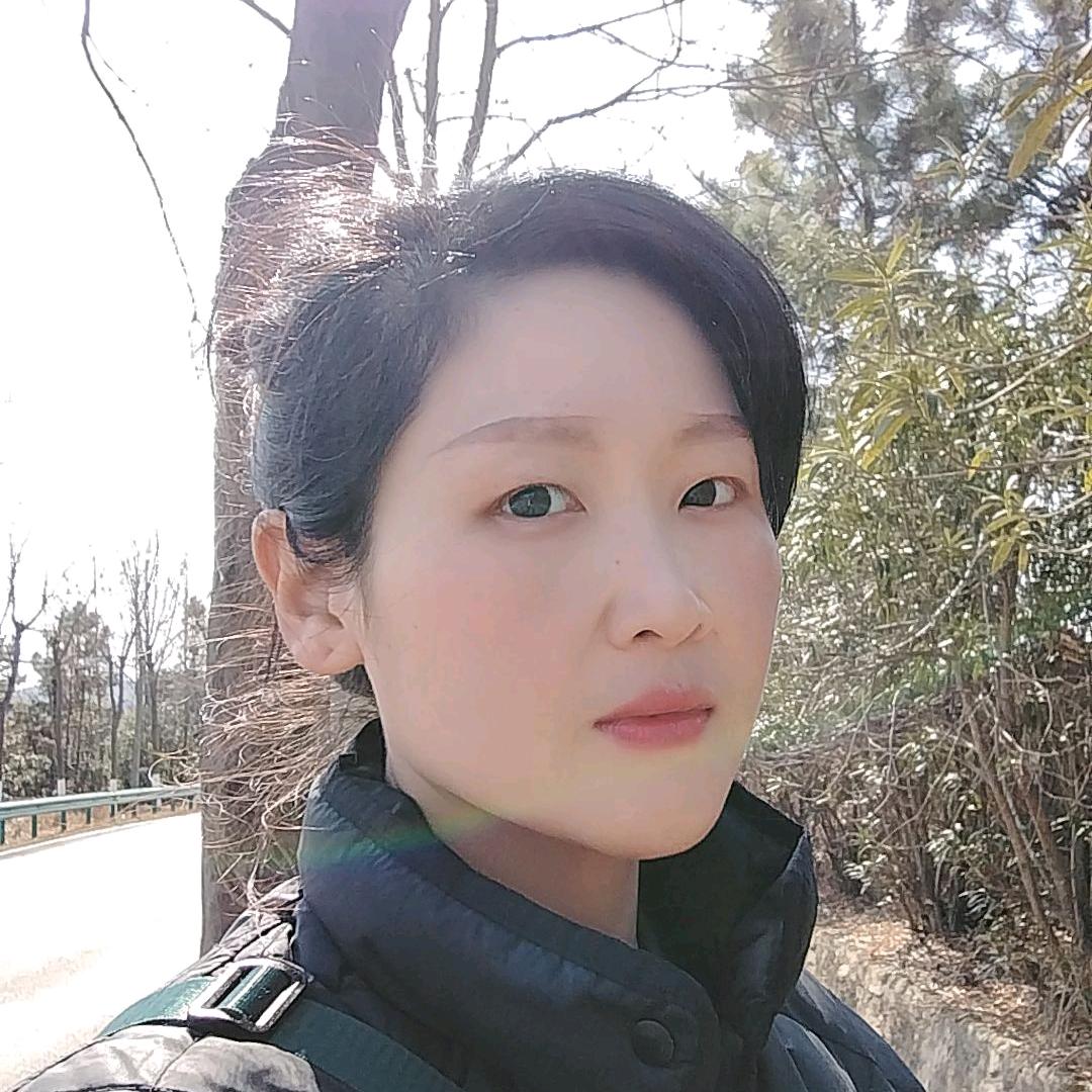 橡胶减震器温世琴