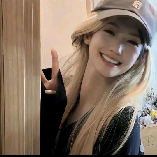 丹儿(^_^) (^_^)