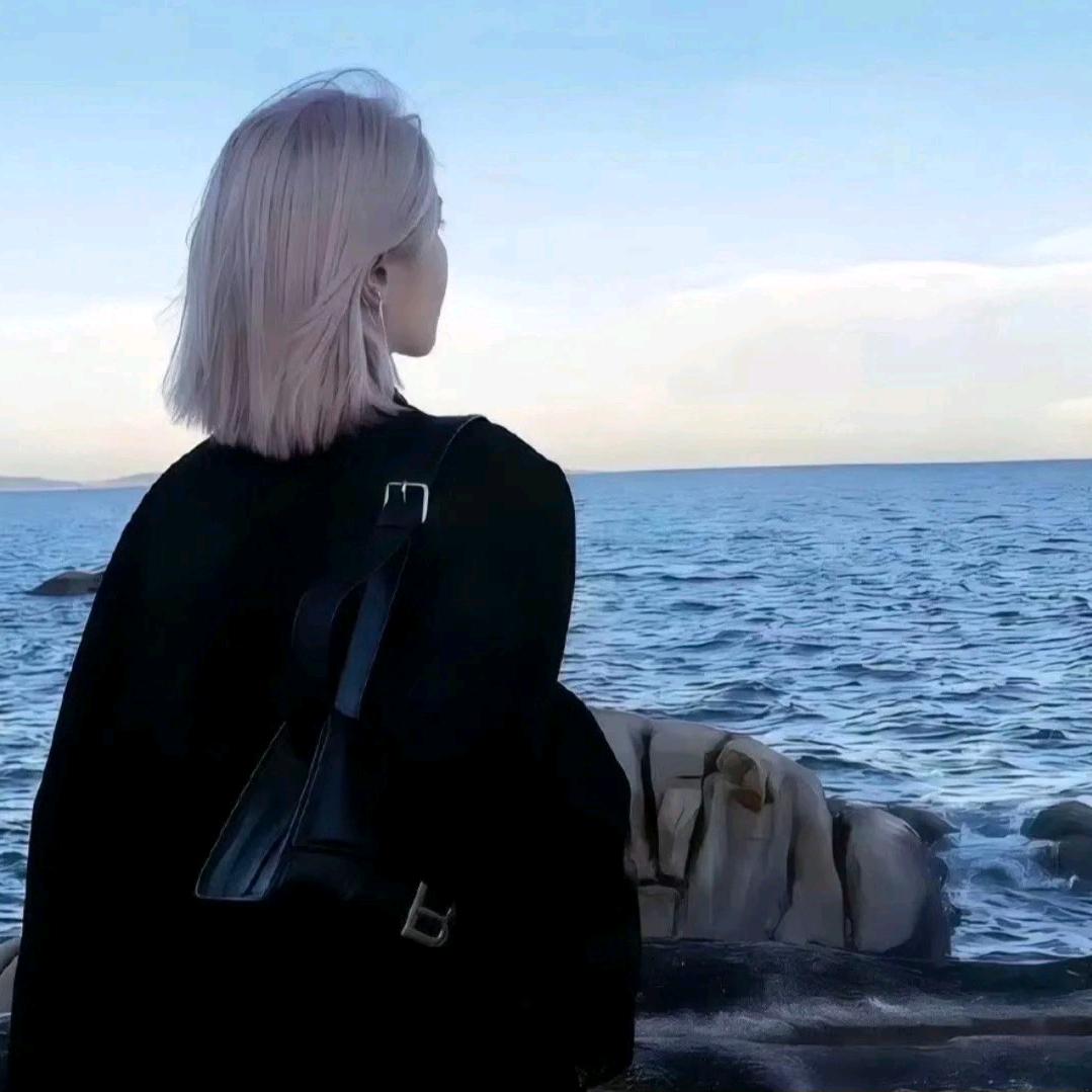 柒湫.